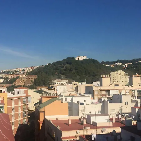 弗拉门戈卡马龙旅馆 2*